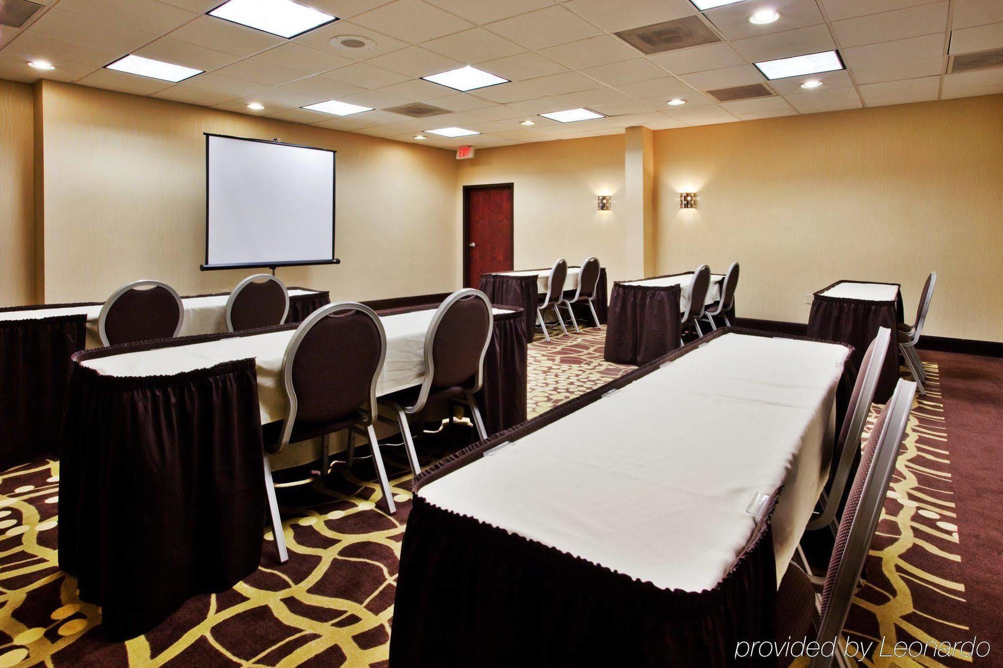 Holiday Inn Express Atlanta Airport-College Park By Ihg Exterior photo
